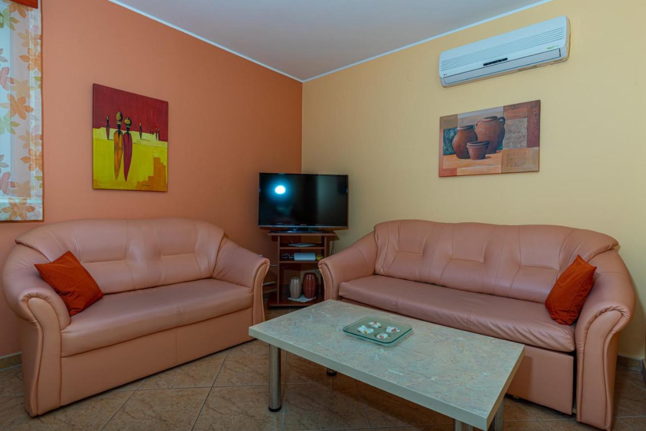 Apartman Rima Dramalj Esterno foto