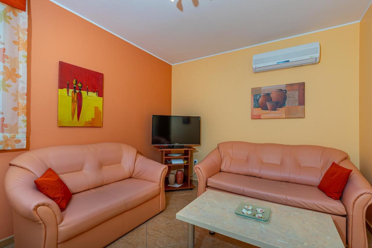 Apartman Rima Dramalj Esterno foto