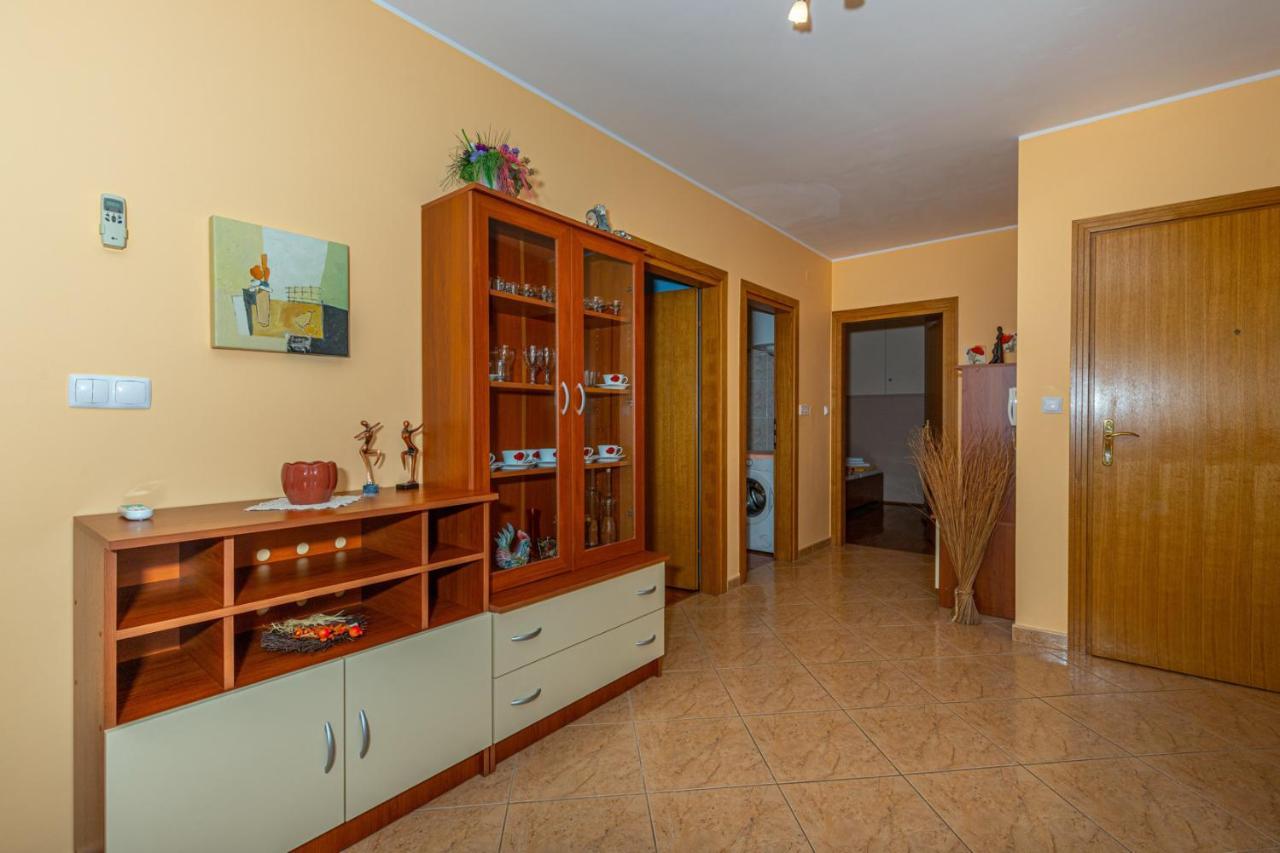 Apartman Rima Dramalj Esterno foto