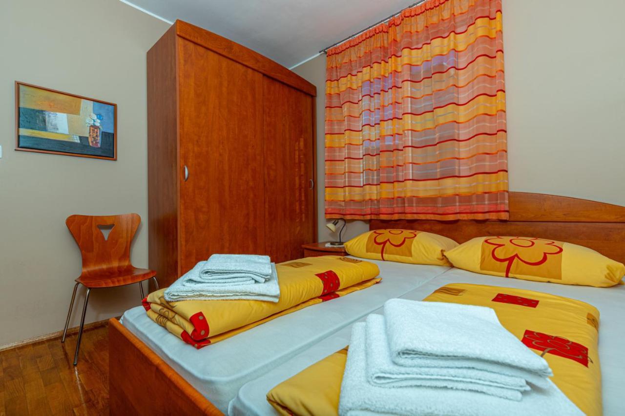 Apartman Rima Dramalj Esterno foto