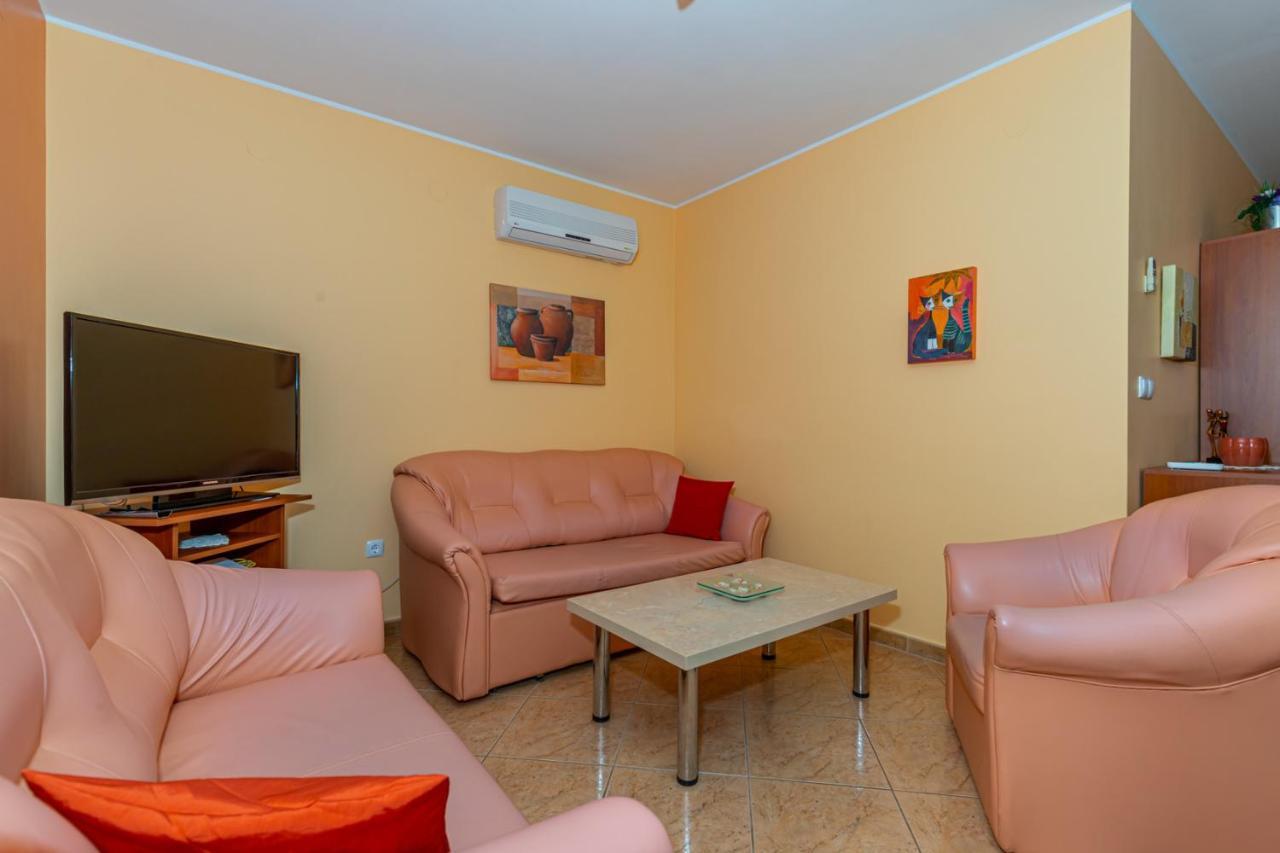 Apartman Rima Dramalj Esterno foto
